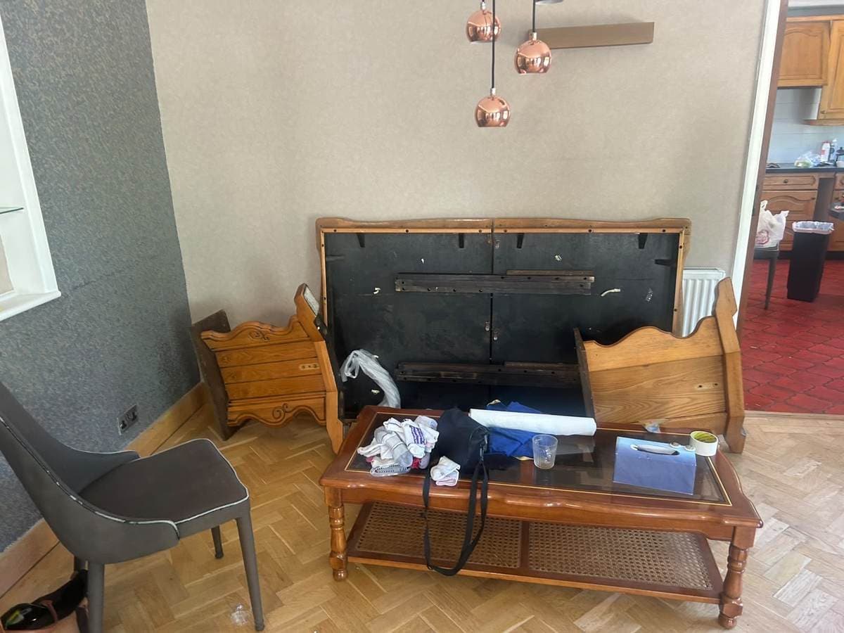  rubbish-clearance — before