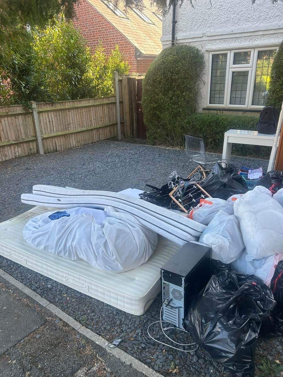  rubbish-clearance — before